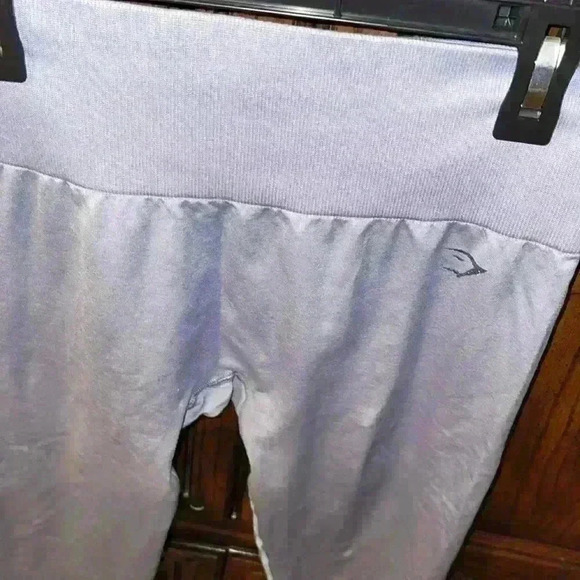 Gymshark leggings size M, light purple color - Picture 2 of 6